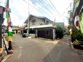 Rumah Bagus 2 Lantai Siap Huni Cocok Untuk Kantor Utan Kayu