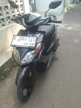 Yamaha Xeon 2011 pajak panjang 2026