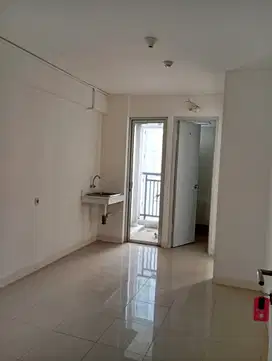 DIJUAL BISA KPA/SHM APARTEMEN BASSURA CITY 2 KAMAR DIATAS MALL