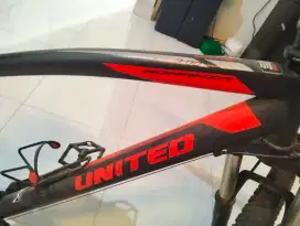 Jual sepeda united monanza 3.00