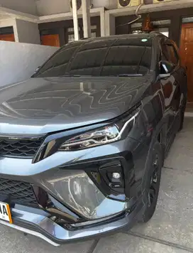 Fortuner GR 2,8 TSS