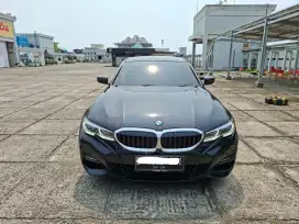Bmw 330I 2021 low km 18rb!!