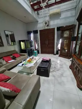 Rumah Mewah Di Pulogebang Siap Huni Full Furnished S8614