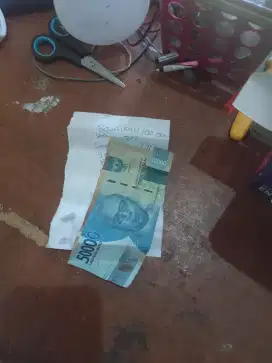 Nyari kerjaan apa saja yang penting halal