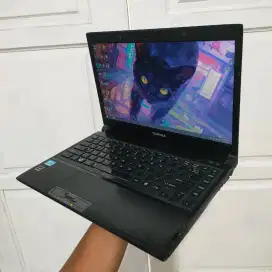 Laptop Toshiba Portege R930 Core i5 3320M Layar 13.3 Inc