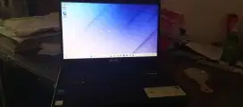 Laptop Asus ram 8/256