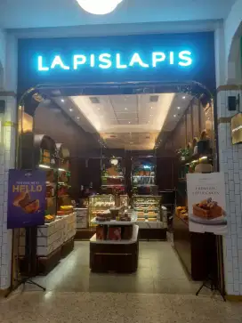 SPG/Penjaga counter kue(khusus wanita)