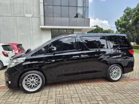 Toyota Alphard 2010 Bensin