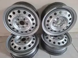 Velk Ring 15 Lubang 5