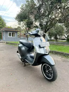 Piaggio Vespa Sprint Tahun 2021