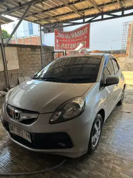 Hondaa Brio Matic 2014 Dp 10jt