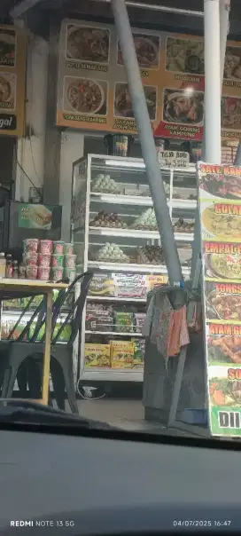 Dibutuhkan segera ART / Karyawati Mengerti Masak dan Beberes
