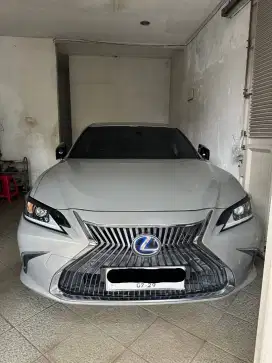 Lexus ES300h 2019