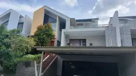 Jual Cepat Rumah 3 Lt Cluster Asia Tropis Kota Harapan Indah Bekasi