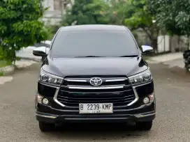 Toyota Innova Venturer 2.0 AT 2018