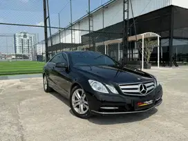 Mercy E200 E250 1.8 Coupe A/T 2011 Hitam,100% Full Original