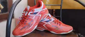 Sepatu badminton FELET wrappy pro