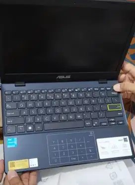 Notebook Asus Vivobook Go 12 E210K