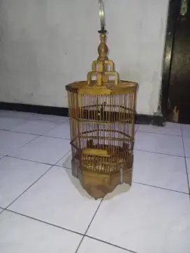 Sangkar burcil segi delapan