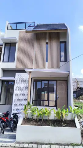 Villa Baru Langsung Bangun Hanya 7 Menit Alun Alun Kota Batu