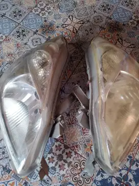 Headlamp Avanza 2013