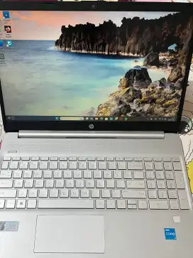 Jual Laptop HP Core i3 UHD 8GB / RAM 512GB Silver / 15.6 Inch Gen 12