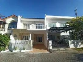 RUMAH TAMAN MUTIARA PAKUWON CITY CLUSTER DEPAN, SEMI FURNISH