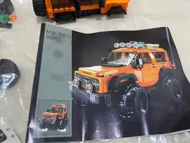 Sluban Model Bricks Mobil Offroad - Tank 300 SUV M38-B1013