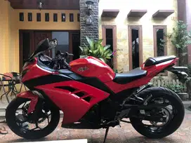 Dijual motor sendiri kawasaki ninja 250fi 2013