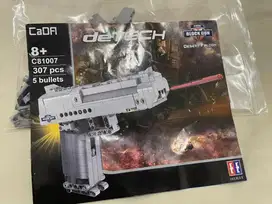 Bricks tembak CADA deTech Block Gun bisa keluar seperti peluru asli