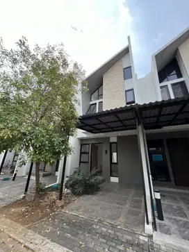Rumah Provence Suites BSD Ukuran 5x12 Bisa nego