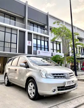 Nissan Grand livina 2009 Bensin