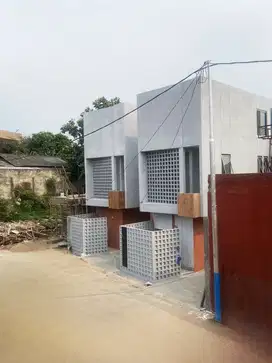 UNIT NEW! Komplek, Jalan lebar. Rumah DIjual Pondok Kelapa, Billymoon