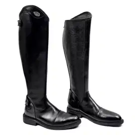Boots Berkuda Wanita Pria