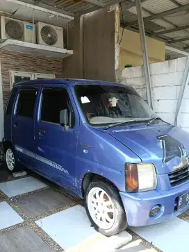 Jual Suzuki Karimun kotak tahun 2000