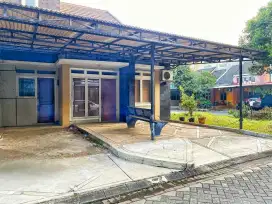 Rumah Pojok, Bebas banjir, Tanah Luas 209m2, Dalam Cluster