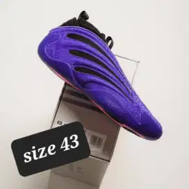 Sepatu basket Adidas harden 9 year of the snake
