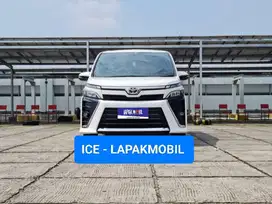 Voxy 2.0 Matic Tahun 2018