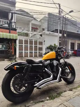 SPORTSTER 48 tahun 20212. SURAT LENGKAP ! ( 1200cc )