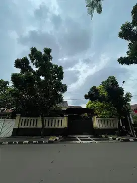Rumah Dijual - Indraprasta 1