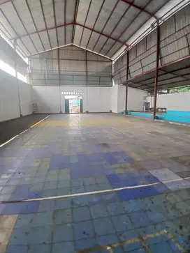 Disewakan Gedung dan Lahan Luas Eks Lapangan Olahraga di Rawalumbu