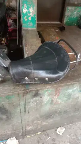 Jok Pisah Vespa Classic