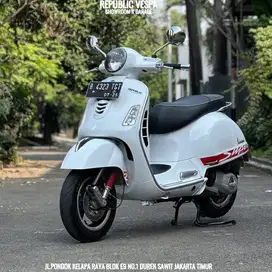 jual cepet Vespa GTS 150 3V Th 2014 WARNA PUTIH FAVOURITE COLOUR