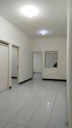Disewa Rumah Siap Huni di Taman Kopo Indah TKI 3