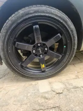 Dijual velg dan ban ukuran R17
