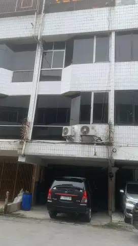 Ruko Pangeran Jayakarta Dijual Cepat, Kondisi Bagus dan Stategis