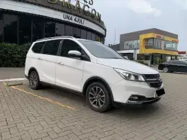 LOW KM!! WULING CORTEZ C 1.5 T LUX+ AT MATIC 2021 PUTIH CAPTAIN SEAT