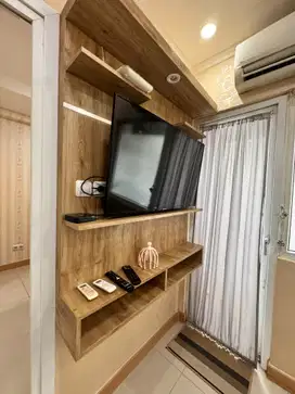 DISEWAKAN 2 BEDROOM APARTEMEN GREEN PRAMUKA TOWER ORCHID MALL TAHUNAN