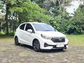 Brio E 2024 tangan pertama km rendah