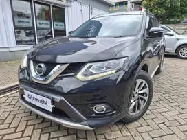 Promo Kredit Murah! Nissan X-Trail 2.5 Bensin-AT 2015 UMB